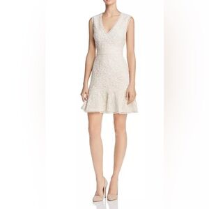 NWOT Alice + Olivia Bella ruffle-hem lace dress Size 8